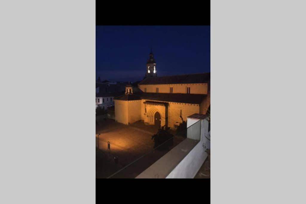 Apartamento Loft La Magdalena Cordoba Luaran gambar